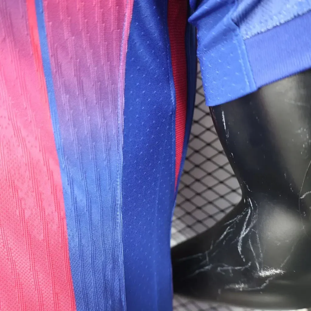2025/26 Barcelona Home Soccer Jersey Player Version - Image 8